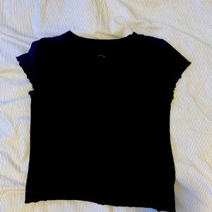 Like new black tee shirt. Great condition!